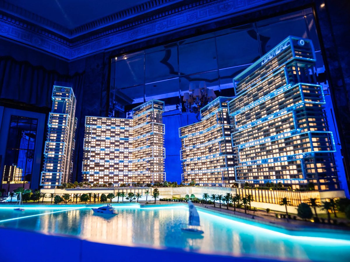 Lit scale model of the Chelsea Residences towers