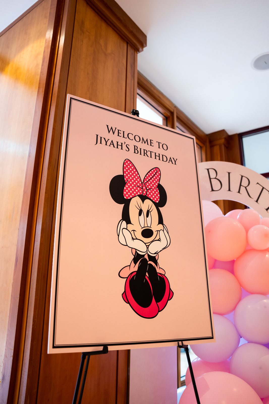Welcome to Jiyah's Birthday Minnie Mouse welcome sign printed on a rigid board